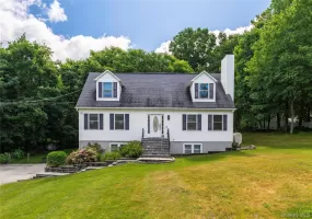 22 Elm Road, Cortlandt, NY, 2 Bedrooms Bedrooms, 8 Rooms Rooms,3 BathroomsBathrooms,Residential,For Rent,Elm,0,1011525 22 Elm Road, Cortlandt, NY, 2 Bedrooms Bedrooms, 8 Rooms Rooms,3 BathroomsBathrooms,Residential,For Rent,Elm,0,1011525