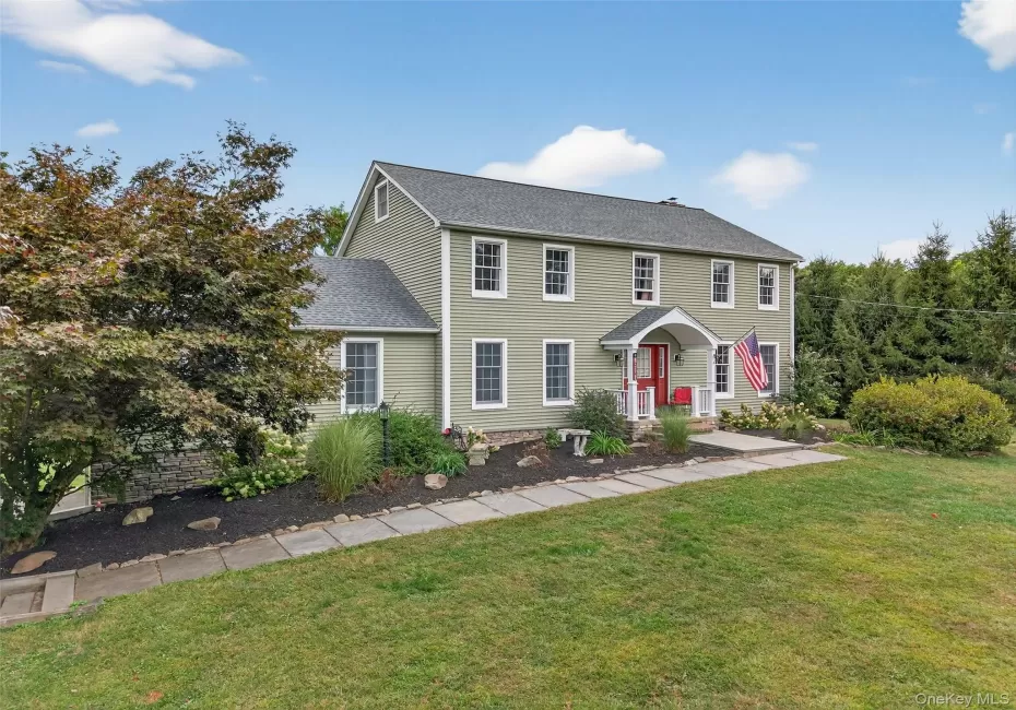214 Du Bois, Gardiner, NY, 3 Bedrooms Bedrooms, 9 Rooms Rooms,2 BathroomsBathrooms,Residential,For Rent,Du Bois,0,1012708 214 Du Bois, Gardiner, NY, 3 Bedrooms Bedrooms, 9 Rooms Rooms,2 BathroomsBathrooms,Residential,For Rent,Du Bois,0,1012708