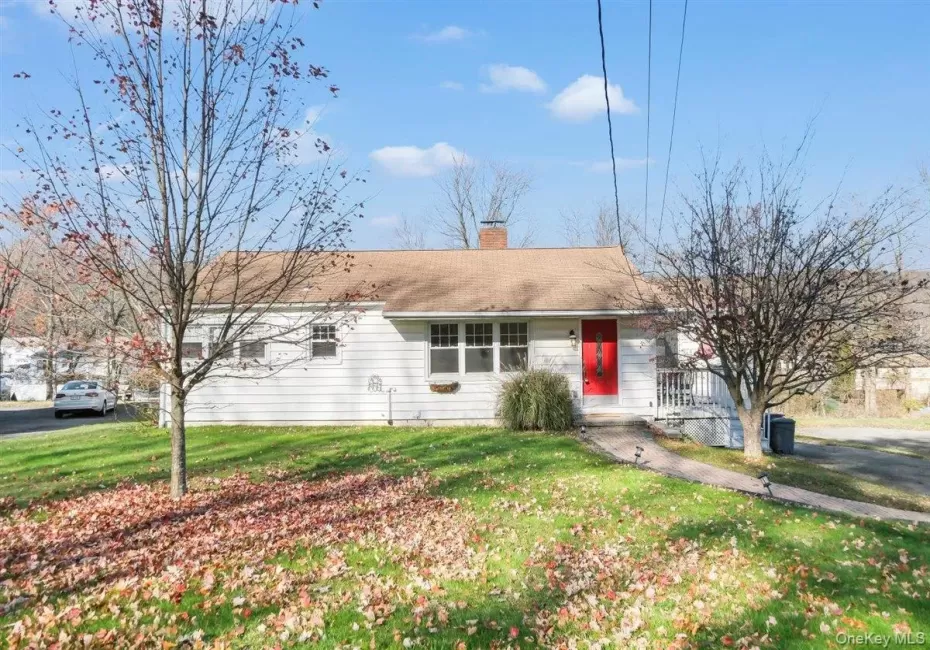 22 Quaker Hill Road, Monroe, NY, 3 Bedrooms Bedrooms, 8 Rooms Rooms,1 BathroomBathrooms,Residential,For Rent,Quaker Hill,0,KEY992705 22 Quaker Hill Road, Monroe, NY, 3 Bedrooms Bedrooms, 8 Rooms Rooms,1 BathroomBathrooms,Residential,For Rent,Quaker Hill,0,KEY992705