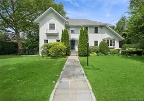 347 Highbrook Avenue, Pelham, NY, 4 Bedrooms Bedrooms, 8 Rooms Rooms,2 BathroomsBathrooms,Residential,For Rent,Highbrook,0,KEY1016180 347 Highbrook Avenue, Pelham, NY, 4 Bedrooms Bedrooms, 8 Rooms Rooms,2 BathroomsBathrooms,Residential,For Rent,Highbrook,0,KEY1016180