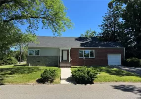25 Alta Parkway, Mount Vernon, NY, 4 Bedrooms Bedrooms, 11 Rooms Rooms,3 BathroomsBathrooms,Residential,For Rent,Alta,0,1017725 25 Alta Parkway, Mount Vernon, NY, 4 Bedrooms Bedrooms, 11 Rooms Rooms,3 BathroomsBathrooms,Residential,For Rent,Alta,0,1017725