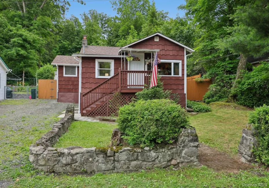 25 Sylvan Trail, Blooming Grove, NY, 3 Bedrooms Bedrooms, 6 Rooms Rooms,1 BathroomBathrooms,Residential,For Rent,Sylvan,0,KEY1017469 25 Sylvan Trail, Blooming Grove, NY, 3 Bedrooms Bedrooms, 6 Rooms Rooms,1 BathroomBathrooms,Residential,For Rent,Sylvan,0,KEY1017469