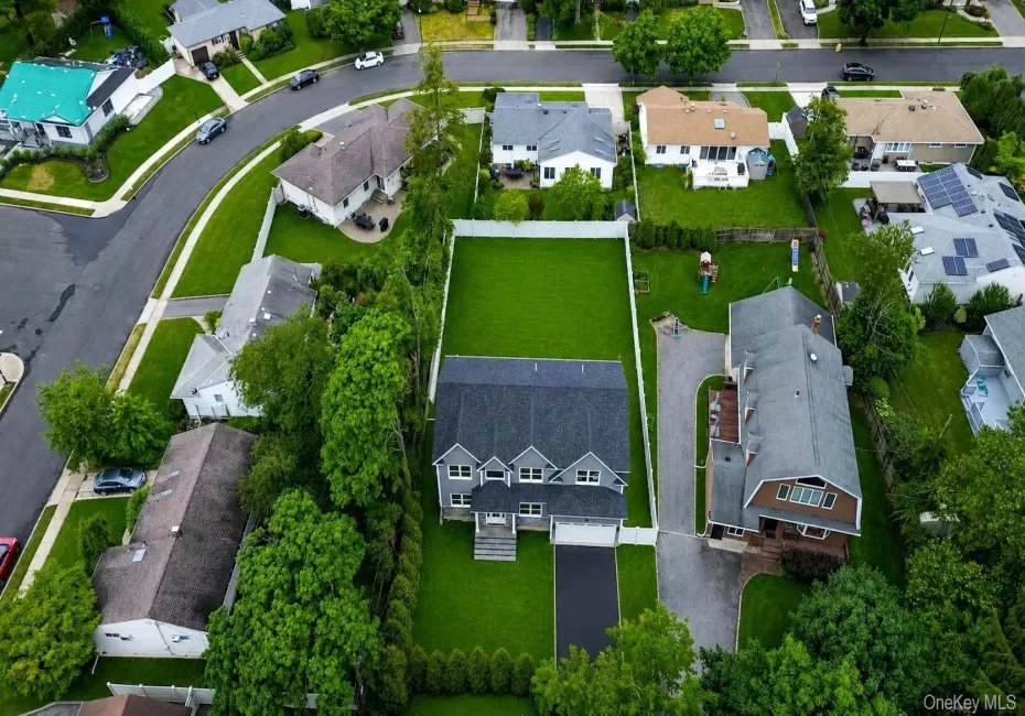 30 B Main Parkway, Oyster Bay, NY, 5 Bedrooms Bedrooms, 12 Rooms Rooms,3 BathroomsBathrooms,Residential,For Rent,Main,0,KEY1017703 30 B Main Parkway, Oyster Bay, NY, 5 Bedrooms Bedrooms, 12 Rooms Rooms,3 BathroomsBathrooms,Residential,For Rent,Main,0,KEY1017703