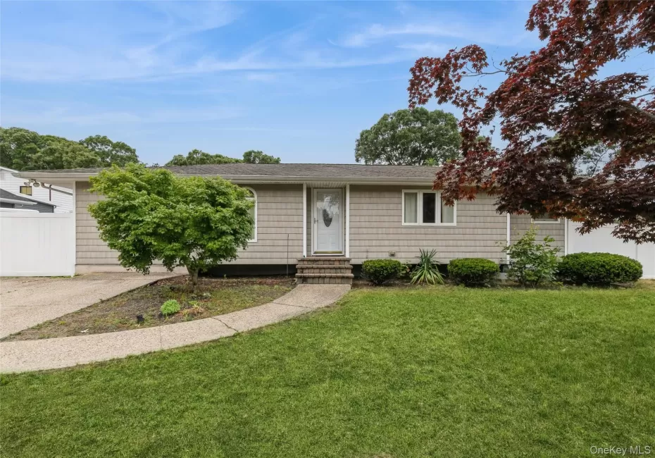 182 Smithtown Polk Boulevard, Brookhaven, NY, 3 Bedrooms Bedrooms, 6 Rooms Rooms,2 BathroomsBathrooms,Residential,For Rent,Smithtown Polk,0,KEY1007288 182 Smithtown Polk Boulevard, Brookhaven, NY, 3 Bedrooms Bedrooms, 6 Rooms Rooms,2 BathroomsBathrooms,Residential,For Rent,Smithtown Polk,0,KEY1007288