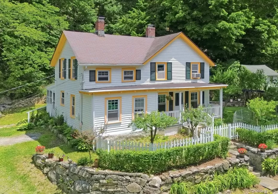 175 Route 202, Somers, NY, 3 Bedrooms Bedrooms, 7 Rooms Rooms,1 BathroomBathrooms,Residential,For Rent,Route 202,0,1018169 175 Route 202, Somers, NY, 3 Bedrooms Bedrooms, 7 Rooms Rooms,1 BathroomBathrooms,Residential,For Rent,Route 202,0,1018169