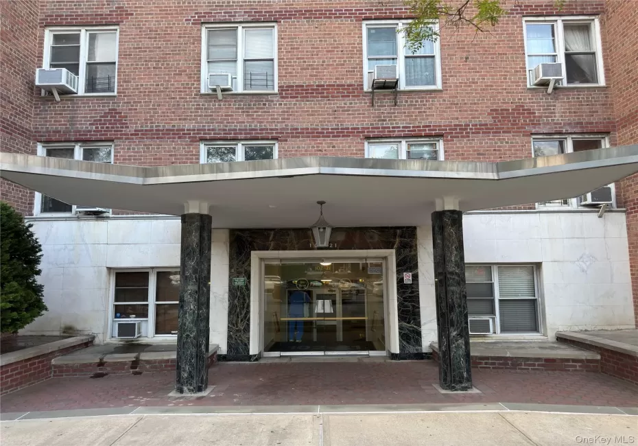 10221 63rd Road, New York, NY, 1 Bedroom Bedrooms, 3 Rooms Rooms,1 BathroomBathrooms,Residential,For Rent,63rd,0,KEY1017250 10221 63rd Road, New York, NY, 1 Bedroom Bedrooms, 3 Rooms Rooms,1 BathroomBathrooms,Residential,For Rent,63rd,0,KEY1017250
