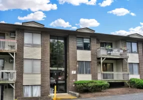 376 Country Club Lane, Haverstraw, NY, 1 Bedroom Bedrooms, 4 Rooms Rooms,1 BathroomBathrooms,Residential,For Rent,Country Club,0,KEY1017609 376 Country Club Lane, Haverstraw, NY, 1 Bedroom Bedrooms, 4 Rooms Rooms,1 BathroomBathrooms,Residential,For Rent,Country Club,0,KEY1017609