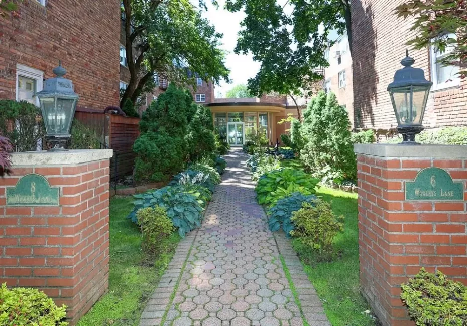 6-8 wooleys Lane, North Hempstead, NY, 2 Bedrooms Bedrooms, 4 Rooms Rooms,1 BathroomBathrooms,Residential,For Rent,wooleys,0,1017831 6-8 wooleys Lane, North Hempstead, NY, 2 Bedrooms Bedrooms, 4 Rooms Rooms,1 BathroomBathrooms,Residential,For Rent,wooleys,0,1017831