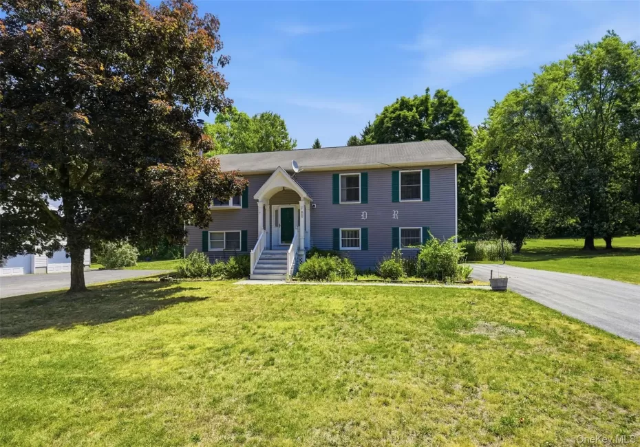 122 River Road, Shawangunk, NY, 3 Bedrooms Bedrooms, 6 Rooms Rooms,2 BathroomsBathrooms,Residential,For Rent,River,0,KEY1013837 122 River Road, Shawangunk, NY, 3 Bedrooms Bedrooms, 6 Rooms Rooms,2 BathroomsBathrooms,Residential,For Rent,River,0,KEY1013837