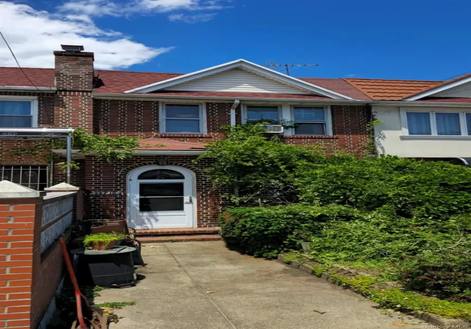 14719 Hoover Avenue, New York, NY, 2 Bedrooms Bedrooms, 4 Rooms Rooms,1 BathroomBathrooms,Residential,For Rent,Hoover,0,KEY1017958 14719 Hoover Avenue, New York, NY, 2 Bedrooms Bedrooms, 4 Rooms Rooms,1 BathroomBathrooms,Residential,For Rent,Hoover,0,KEY1017958