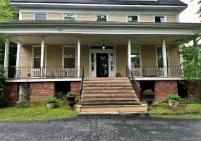 16 Broad Street, New Windsor, NY, 1 Bedroom Bedrooms, 4 Rooms Rooms,1 BathroomBathrooms,Residential Lease,For Rent,Broad,0,KEY1018151 16 Broad Street, New Windsor, NY, 1 Bedroom Bedrooms, 4 Rooms Rooms,1 BathroomBathrooms,Residential Lease,For Rent,Broad,0,KEY1018151