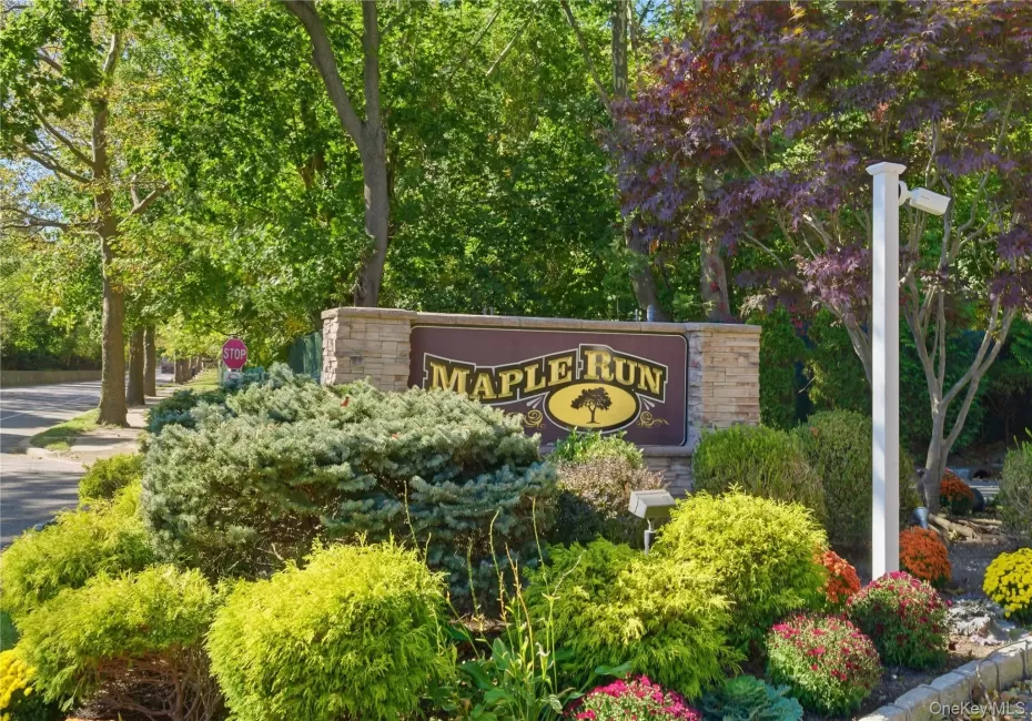 Welcome To Maple Run. Welcome To Maple Run.