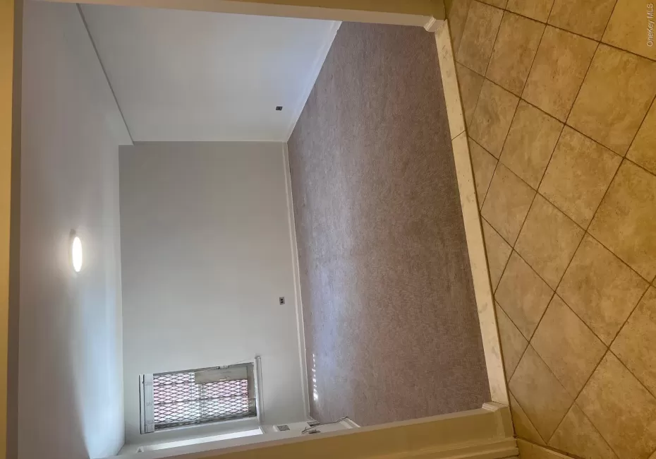 63-61 Yellowstone Boulevard, New York, NY, 2 Rooms Rooms,1 BathroomBathrooms,Residential Lease,For Rent,Yellowstone,0,KEY1018300 63-61 Yellowstone Boulevard, New York, NY, 2 Rooms Rooms,1 BathroomBathrooms,Residential Lease,For Rent,Yellowstone,0,KEY1018300