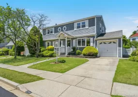 216 Gardner Avenue, Oyster Bay, NY, 5 Bedrooms Bedrooms, 9 Rooms Rooms,2 BathroomsBathrooms,Residential,For Rent,Gardner,0,1017700 216 Gardner Avenue, Oyster Bay, NY, 5 Bedrooms Bedrooms, 9 Rooms Rooms,2 BathroomsBathrooms,Residential,For Rent,Gardner,0,1017700
