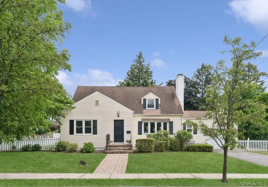 69 Millard (AKA 44 Brooke) Avenue, Yonkers, NY, 4 Bedrooms Bedrooms, 7 Rooms Rooms,2 BathroomsBathrooms,Residential,For Rent,Millard (AKA 44 Brooke),0,KEY1016679 69 Millard (AKA 44 Brooke) Avenue, Yonkers, NY, 4 Bedrooms Bedrooms, 7 Rooms Rooms,2 BathroomsBathrooms,Residential,For Rent,Millard (AKA 44 Brooke),0,KEY1016679