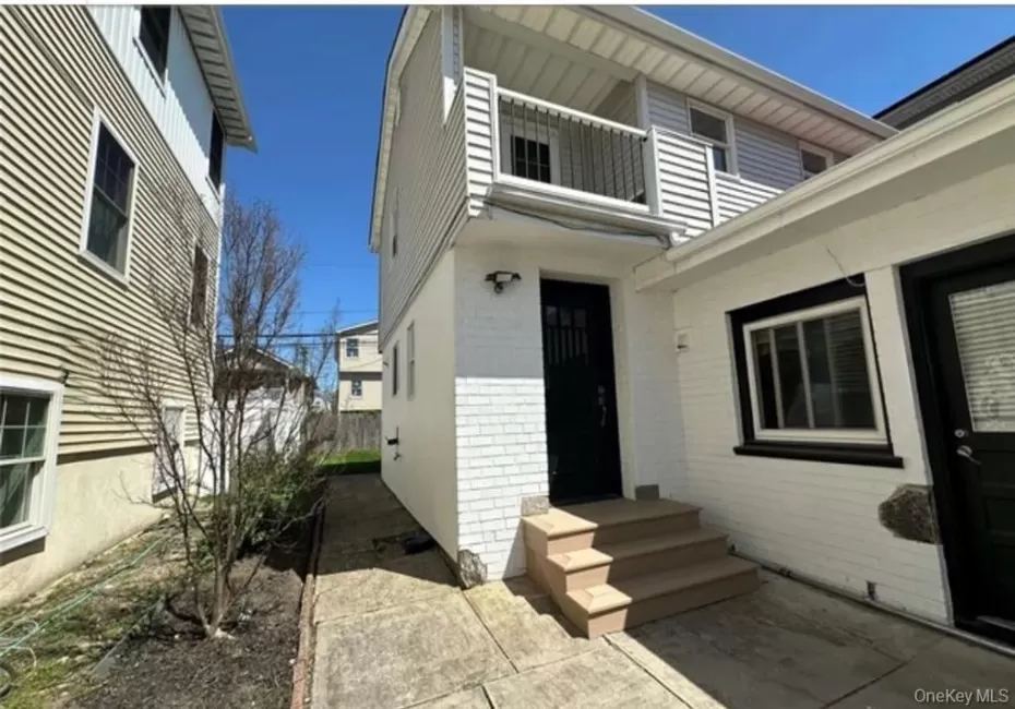 527 Market Street, Long Beach, NY, 3 Bedrooms Bedrooms, 5 Rooms Rooms,1 BathroomBathrooms,Residential Lease,For Rent,Market,0,KEY1018504 527 Market Street, Long Beach, NY, 3 Bedrooms Bedrooms, 5 Rooms Rooms,1 BathroomBathrooms,Residential Lease,For Rent,Market,0,KEY1018504