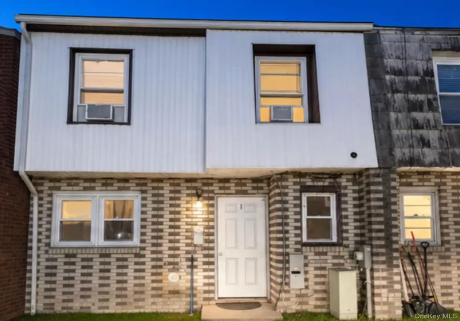 64 Moon Manor Road, Thompson, NY, 3 Bedrooms Bedrooms, 5 Rooms Rooms,1 BathroomBathrooms,Residential,For Rent,Moon Manor,0,1018552 64 Moon Manor Road, Thompson, NY, 3 Bedrooms Bedrooms, 5 Rooms Rooms,1 BathroomBathrooms,Residential,For Rent,Moon Manor,0,1018552
