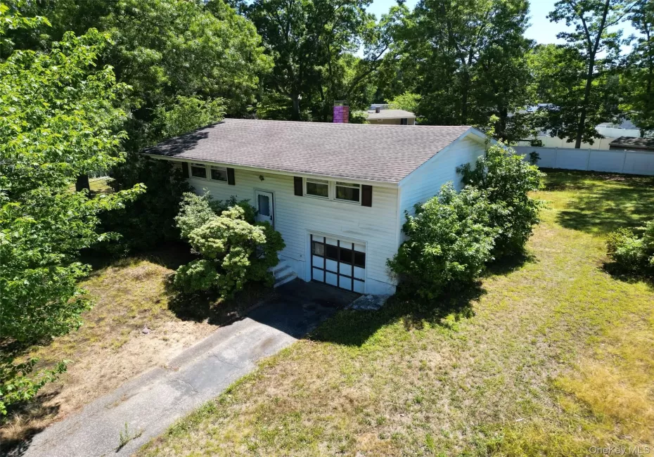 26 Cabin Lane, Brookhaven, NY, 3 Bedrooms Bedrooms, 6 Rooms Rooms,1 BathroomBathrooms,Residential,For Rent,Cabin,0,KEY1018650 26 Cabin Lane, Brookhaven, NY, 3 Bedrooms Bedrooms, 6 Rooms Rooms,1 BathroomBathrooms,Residential,For Rent,Cabin,0,KEY1018650