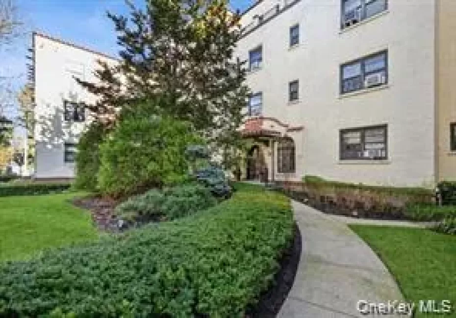 314 Livingston Avenue, Mamaroneck, NY, 1 Room Rooms,1 BathroomBathrooms,Residential,For Rent,Livingston,0,1018665 314 Livingston Avenue, Mamaroneck, NY, 1 Room Rooms,1 BathroomBathrooms,Residential,For Rent,Livingston,0,1018665