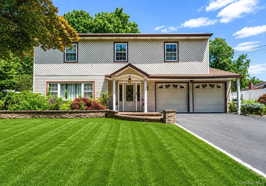 95 Walnut Street, Brookhaven, NY, 4 Bedrooms Bedrooms, 7 Rooms Rooms,2 BathroomsBathrooms,Residential,For Rent,Walnut,0,KEY1016087 95 Walnut Street, Brookhaven, NY, 4 Bedrooms Bedrooms, 7 Rooms Rooms,2 BathroomsBathrooms,Residential,For Rent,Walnut,0,KEY1016087
