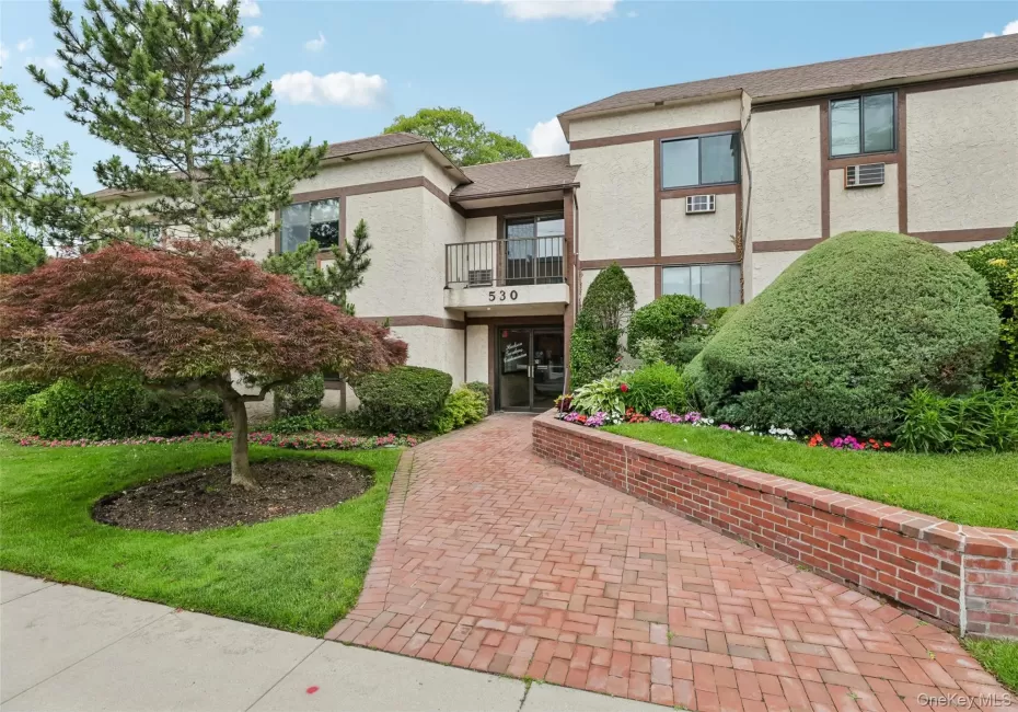 530 Hudson Avenue, Hempstead, NY, 2 Bedrooms Bedrooms, 5 Rooms Rooms,1 BathroomBathrooms,Residential,For Rent,Hudson,0,1018423 530 Hudson Avenue, Hempstead, NY, 2 Bedrooms Bedrooms, 5 Rooms Rooms,1 BathroomBathrooms,Residential,For Rent,Hudson,0,1018423