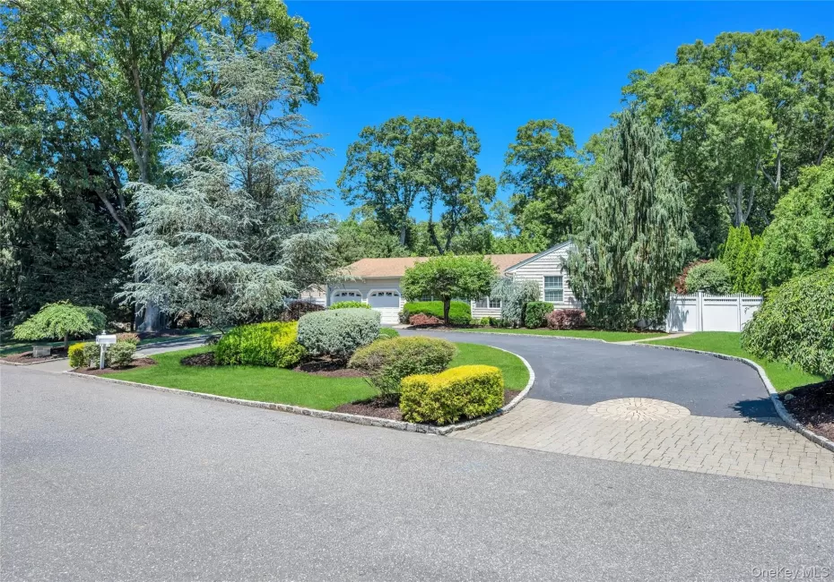 109 Shirley Court, Smithtown, NY, 3 Bedrooms Bedrooms, 10 Rooms Rooms,4 BathroomsBathrooms,Residential,For Rent,Shirley,0,KEY1010163 109 Shirley Court, Smithtown, NY, 3 Bedrooms Bedrooms, 10 Rooms Rooms,4 BathroomsBathrooms,Residential,For Rent,Shirley,0,KEY1010163