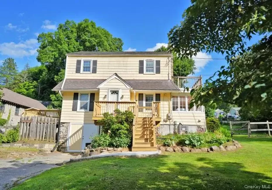 21 Cameron Road, Southeast, NY, 2 Bedrooms Bedrooms, 7 Rooms Rooms,1 BathroomBathrooms,Residential,For Rent,Cameron,0,KEY1018224 21 Cameron Road, Southeast, NY, 2 Bedrooms Bedrooms, 7 Rooms Rooms,1 BathroomBathrooms,Residential,For Rent,Cameron,0,KEY1018224