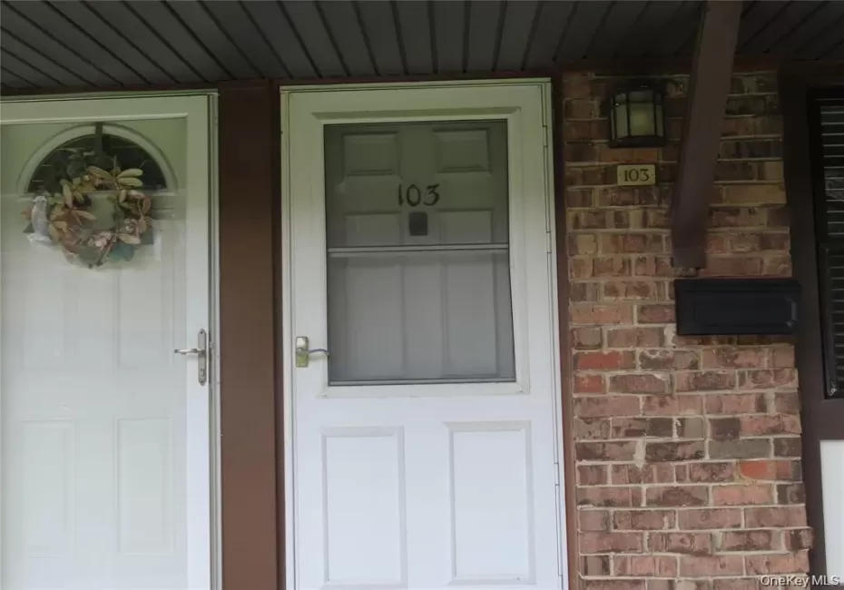 103 Mariners Way, Babylon, NY, 1 Bedroom Bedrooms, 3 Rooms Rooms,1 BathroomBathrooms,Residential,For Rent,Mariners,0,KEY1018567 103 Mariners Way, Babylon, NY, 1 Bedroom Bedrooms, 3 Rooms Rooms,1 BathroomBathrooms,Residential,For Rent,Mariners,0,KEY1018567