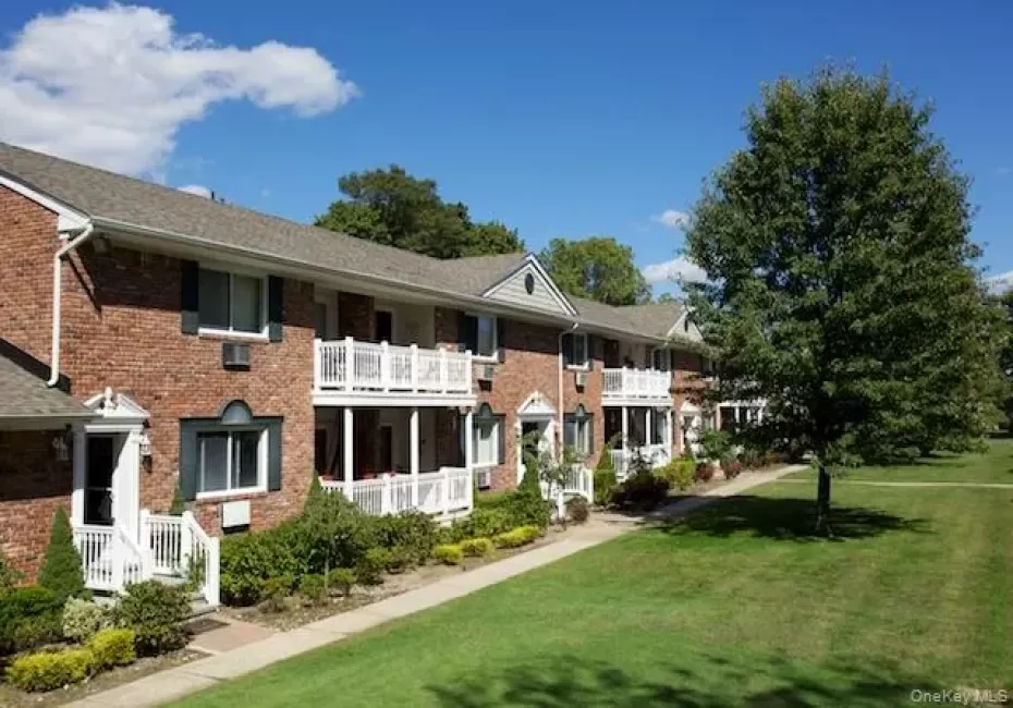 16 Garfield Avenue, Islip, NY, 1 Bedroom Bedrooms, 4 Rooms Rooms,1 BathroomBathrooms,Residential Lease,For Rent,Garfield,0,1018774 16 Garfield Avenue, Islip, NY, 1 Bedroom Bedrooms, 4 Rooms Rooms,1 BathroomBathrooms,Residential Lease,For Rent,Garfield,0,1018774