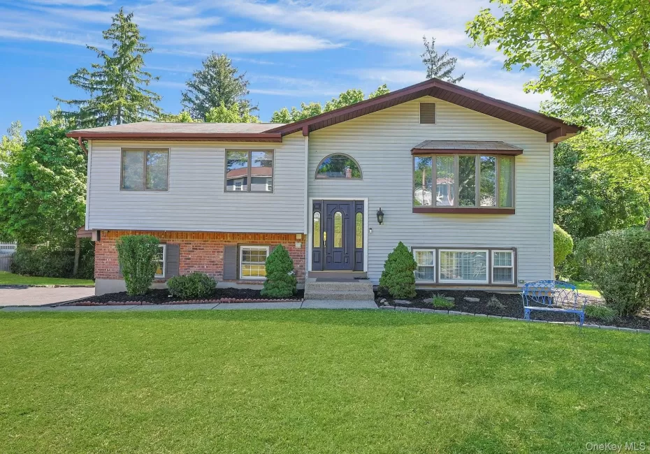 168 Orchid Drive, Orangetown, NY, 4 Bedrooms Bedrooms, 11 Rooms Rooms,3 BathroomsBathrooms,Residential,For Rent,Orchid,0,KEY1016589 168 Orchid Drive, Orangetown, NY, 4 Bedrooms Bedrooms, 11 Rooms Rooms,3 BathroomsBathrooms,Residential,For Rent,Orchid,0,KEY1016589