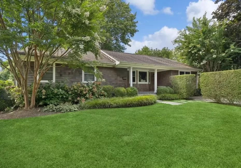 Ranch-style home featuring a porch Ranch-style home featuring a porch