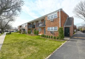 10 Ivy Street, Oyster Bay, NY, 1 Bedroom Bedrooms, 4 Rooms Rooms,1 BathroomBathrooms,Residential,For Rent,Ivy,0,978939 10 Ivy Street, Oyster Bay, NY, 1 Bedroom Bedrooms, 4 Rooms Rooms,1 BathroomBathrooms,Residential,For Rent,Ivy,0,978939