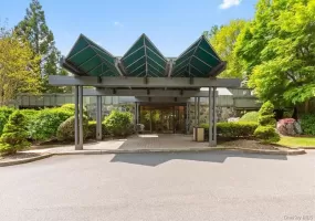 2 Fountain Lane, Greenburgh, NY, 2 Bedrooms Bedrooms, 6 Rooms Rooms,2 BathroomsBathrooms,Residential,For Rent,Fountain,0,KEY996293 2 Fountain Lane, Greenburgh, NY, 2 Bedrooms Bedrooms, 6 Rooms Rooms,2 BathroomsBathrooms,Residential,For Rent,Fountain,0,KEY996293