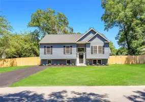 29 Dana Avenue, Brookhaven, NY, 3 Bedrooms Bedrooms, 9 Rooms Rooms,2 BathroomsBathrooms,Residential,For Rent,Dana,0,1006534 29 Dana Avenue, Brookhaven, NY, 3 Bedrooms Bedrooms, 9 Rooms Rooms,2 BathroomsBathrooms,Residential,For Rent,Dana,0,1006534