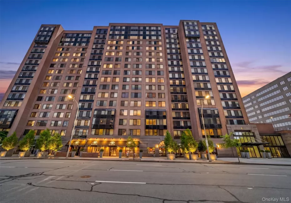 4 Martine Avenue, White Plains, NY, 1 Bedroom Bedrooms, 4 Rooms Rooms,1 BathroomBathrooms,Residential Lease,For Rent,Martine,0,KEY1014377 4 Martine Avenue, White Plains, NY, 1 Bedroom Bedrooms, 4 Rooms Rooms,1 BathroomBathrooms,Residential Lease,For Rent,Martine,0,KEY1014377