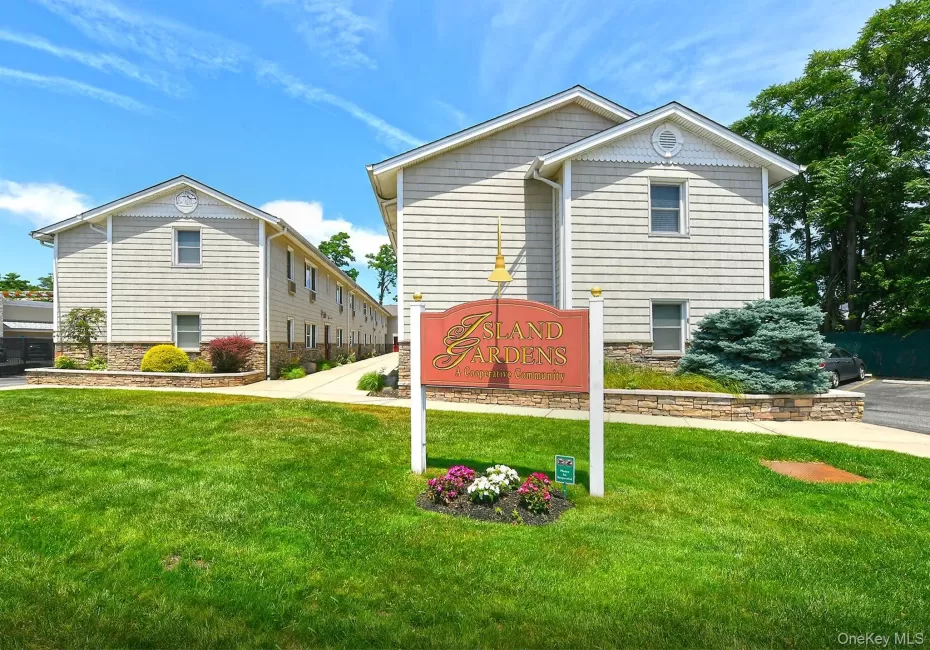 490 Main Street, Oyster Bay, NY, 1 Bedroom Bedrooms, 4 Rooms Rooms,1 BathroomBathrooms,Residential,For Rent,Main,0,1018613 490 Main Street, Oyster Bay, NY, 1 Bedroom Bedrooms, 4 Rooms Rooms,1 BathroomBathrooms,Residential,For Rent,Main,0,1018613