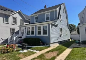 8815 Commonwealth Boulevard, New York, NY, 5 Bedrooms Bedrooms, 8 Rooms Rooms,3 BathroomsBathrooms,Residential,For Rent,Commonwealth,0,KEY1016455 8815 Commonwealth Boulevard, New York, NY, 5 Bedrooms Bedrooms, 8 Rooms Rooms,3 BathroomsBathrooms,Residential,For Rent,Commonwealth,0,KEY1016455