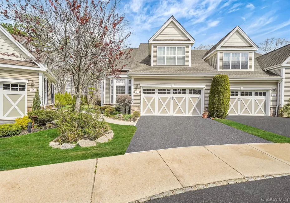 11 Ovation Place, Brookhaven, NY, 2 Bedrooms Bedrooms, 10 Rooms Rooms,2 BathroomsBathrooms,Residential,For Rent,Ovation,0,KEY1018820 11 Ovation Place, Brookhaven, NY, 2 Bedrooms Bedrooms, 10 Rooms Rooms,2 BathroomsBathrooms,Residential,For Rent,Ovation,0,KEY1018820