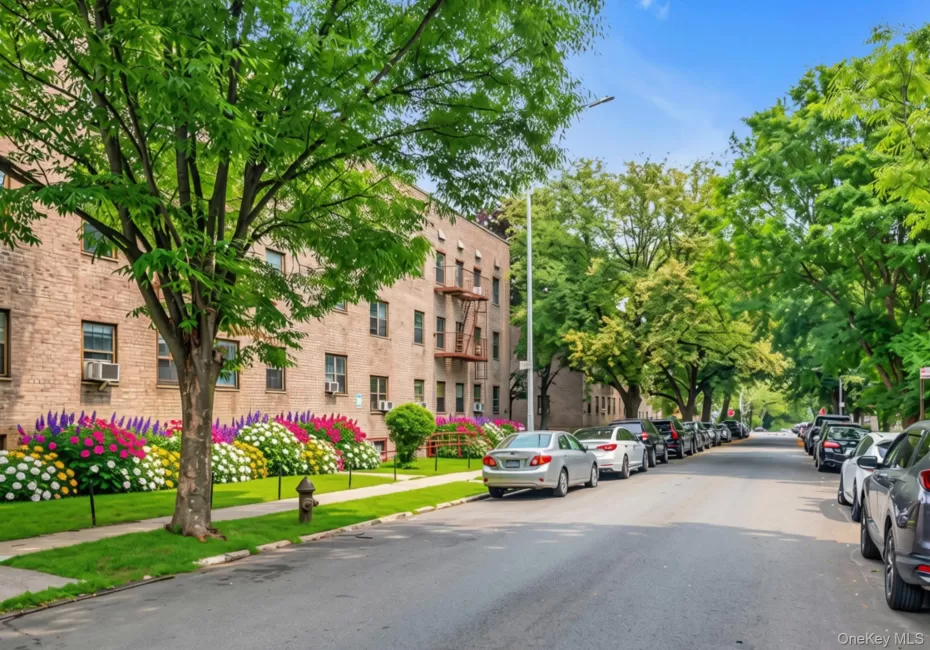 144-20 78th Road, New York, NY, 1 Bedroom Bedrooms, 3 Rooms Rooms,1 BathroomBathrooms,Residential,For Rent,78th,0,KEY1008992 144-20 78th Road, New York, NY, 1 Bedroom Bedrooms, 3 Rooms Rooms,1 BathroomBathrooms,Residential,For Rent,78th,0,KEY1008992