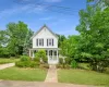 6 Oxford Avenue, Shelter Island, NY, 4 Bedrooms Bedrooms, 7 Rooms Rooms,2 BathroomsBathrooms,Residential,For Rent,Oxford,0,KEY1017824 6 Oxford Avenue, Shelter Island, NY, 4 Bedrooms Bedrooms, 7 Rooms Rooms,2 BathroomsBathrooms,Residential,For Rent,Oxford,0,KEY1017824