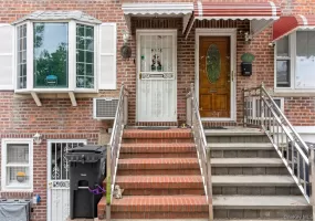 4318 195th Street, New York, NY, 3 Bedrooms Bedrooms, 8 Rooms Rooms,2 BathroomsBathrooms,Residential,For Rent,195th,0,1018749 4318 195th Street, New York, NY, 3 Bedrooms Bedrooms, 8 Rooms Rooms,2 BathroomsBathrooms,Residential,For Rent,195th,0,1018749