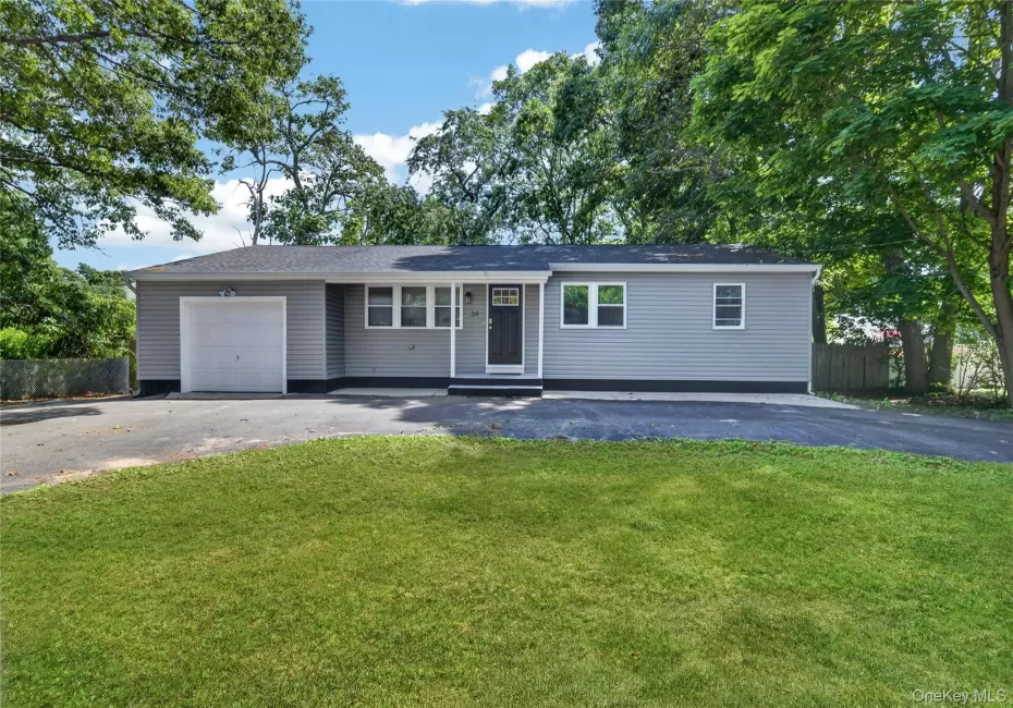 34 Pinetop Drive, Brookhaven, NY, 4 Bedrooms Bedrooms, 8 Rooms Rooms,3 BathroomsBathrooms,Residential,For Rent,Pinetop,0,KEY1018787 34 Pinetop Drive, Brookhaven, NY, 4 Bedrooms Bedrooms, 8 Rooms Rooms,3 BathroomsBathrooms,Residential,For Rent,Pinetop,0,KEY1018787