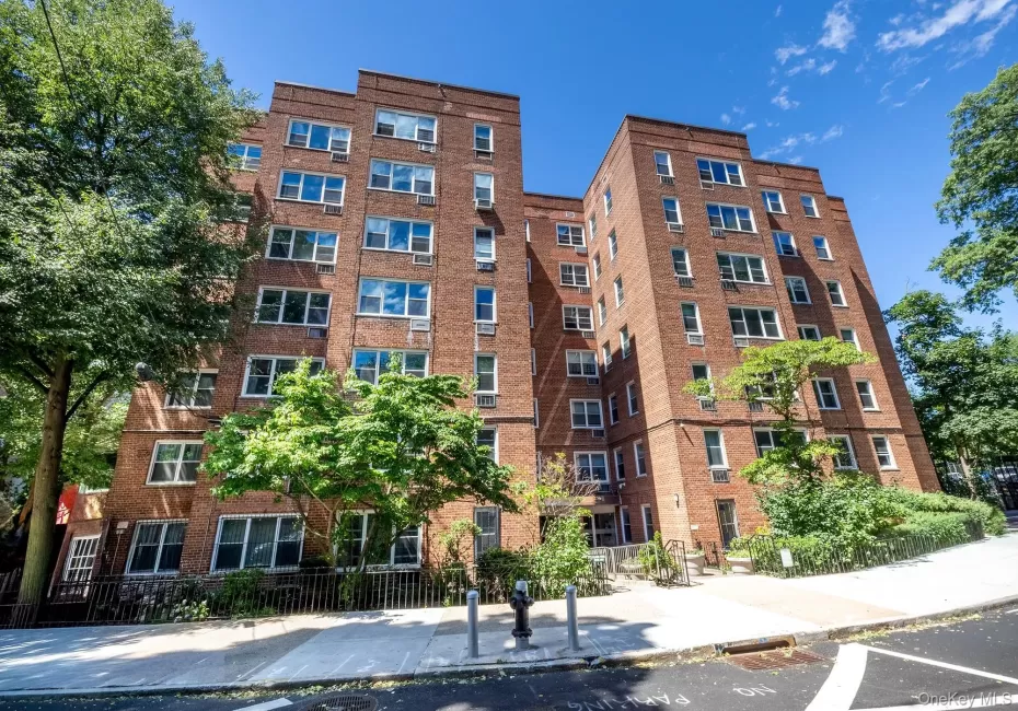 2465 Palisade Avenue, New York, NY, 2 Bedrooms Bedrooms, 4 Rooms Rooms,1 BathroomBathrooms,Residential,For Rent,Palisade,0,KEY1018012 2465 Palisade Avenue, New York, NY, 2 Bedrooms Bedrooms, 4 Rooms Rooms,1 BathroomBathrooms,Residential,For Rent,Palisade,0,KEY1018012