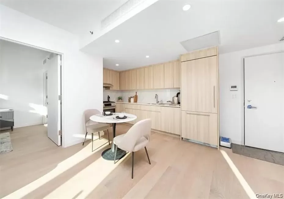 3371 Prince Street, New York, NY, 2 Bedrooms Bedrooms, 5 Rooms Rooms,2 BathroomsBathrooms,Residential Lease,For Rent,Prince,0,KEY1018817 3371 Prince Street, New York, NY, 2 Bedrooms Bedrooms, 5 Rooms Rooms,2 BathroomsBathrooms,Residential Lease,For Rent,Prince,0,KEY1018817
