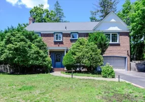 18 Pond Park Road, North Hempstead, NY, 4 Bedrooms Bedrooms, 9 Rooms Rooms,4 BathroomsBathrooms,Residential,For Rent,Pond Park,0,KEY1016825 18 Pond Park Road, North Hempstead, NY, 4 Bedrooms Bedrooms, 9 Rooms Rooms,4 BathroomsBathrooms,Residential,For Rent,Pond Park,0,KEY1016825
