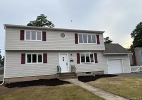 381 Clinton Avenue, Babylon, NY, 4 Bedrooms Bedrooms, 9 Rooms Rooms,2 BathroomsBathrooms,Residential,For Rent,Clinton,0,1019140 381 Clinton Avenue, Babylon, NY, 4 Bedrooms Bedrooms, 9 Rooms Rooms,2 BathroomsBathrooms,Residential,For Rent,Clinton,0,1019140