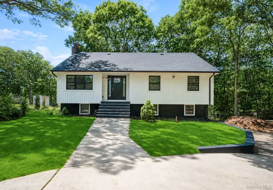 465 Helene Avenue, Brookhaven, NY, 5 Bedrooms Bedrooms, 11 Rooms Rooms,3 BathroomsBathrooms,Residential,For Rent,Helene,0,KEY1019109 465 Helene Avenue, Brookhaven, NY, 5 Bedrooms Bedrooms, 11 Rooms Rooms,3 BathroomsBathrooms,Residential,For Rent,Helene,0,KEY1019109