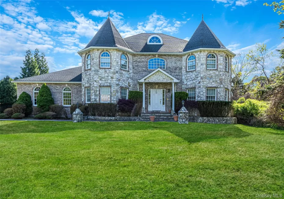 2 Deepwells Lane, Smithtown, NY, 5 Bedrooms Bedrooms, 10 Rooms Rooms,3 BathroomsBathrooms,Residential,For Rent,Deepwells,0,KEY992489 2 Deepwells Lane, Smithtown, NY, 5 Bedrooms Bedrooms, 10 Rooms Rooms,3 BathroomsBathrooms,Residential,For Rent,Deepwells,0,KEY992489
