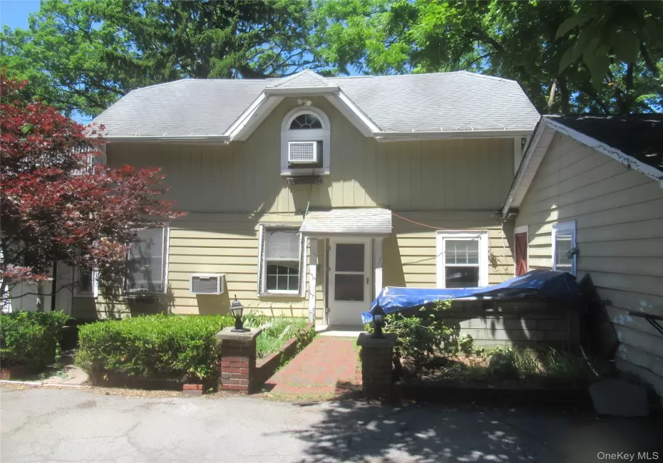 2 Academy Avenue, Cornwall, NY, 4 Bedrooms Bedrooms, 7 Rooms Rooms,1 BathroomBathrooms,Residential,For Rent,Academy,0,1018797 2 Academy Avenue, Cornwall, NY, 4 Bedrooms Bedrooms, 7 Rooms Rooms,1 BathroomBathrooms,Residential,For Rent,Academy,0,1018797