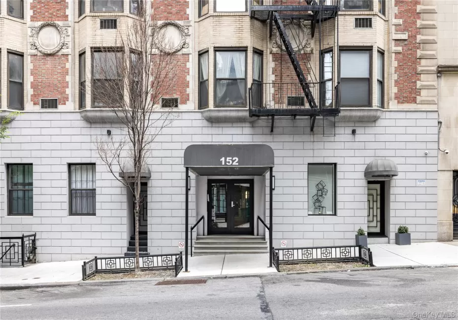 152 35th Street, New York, NY, 1 Room Rooms,1 BathroomBathrooms,Residential,For Rent,35th,0,1019145 152 35th Street, New York, NY, 1 Room Rooms,1 BathroomBathrooms,Residential,For Rent,35th,0,1019145